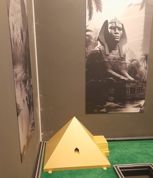 Obstacles/hinder - Egypt pyramid - mini golf hazard - Bilde 3